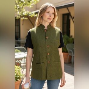 Stylish Women's Green Vest